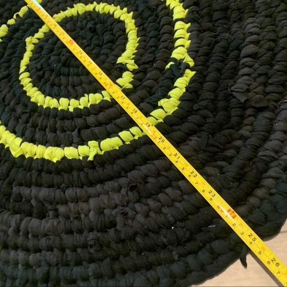 Handmade "Rag" Rug, Bath Mat - Picture 5 of 6